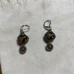 Silver and black onyx earrings